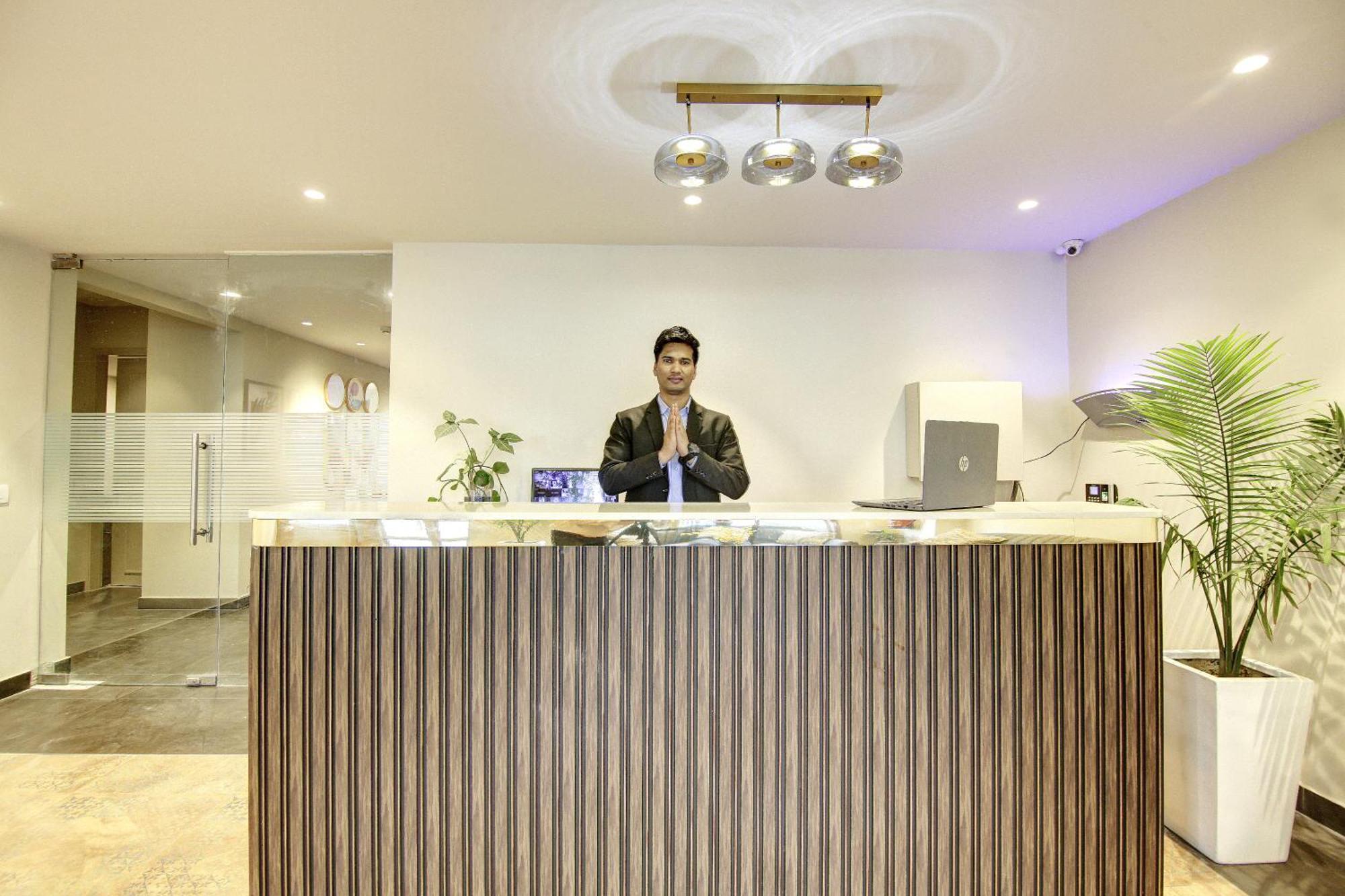 Saltstayz Select - Golf Course Road Gurgaon Exterior photo